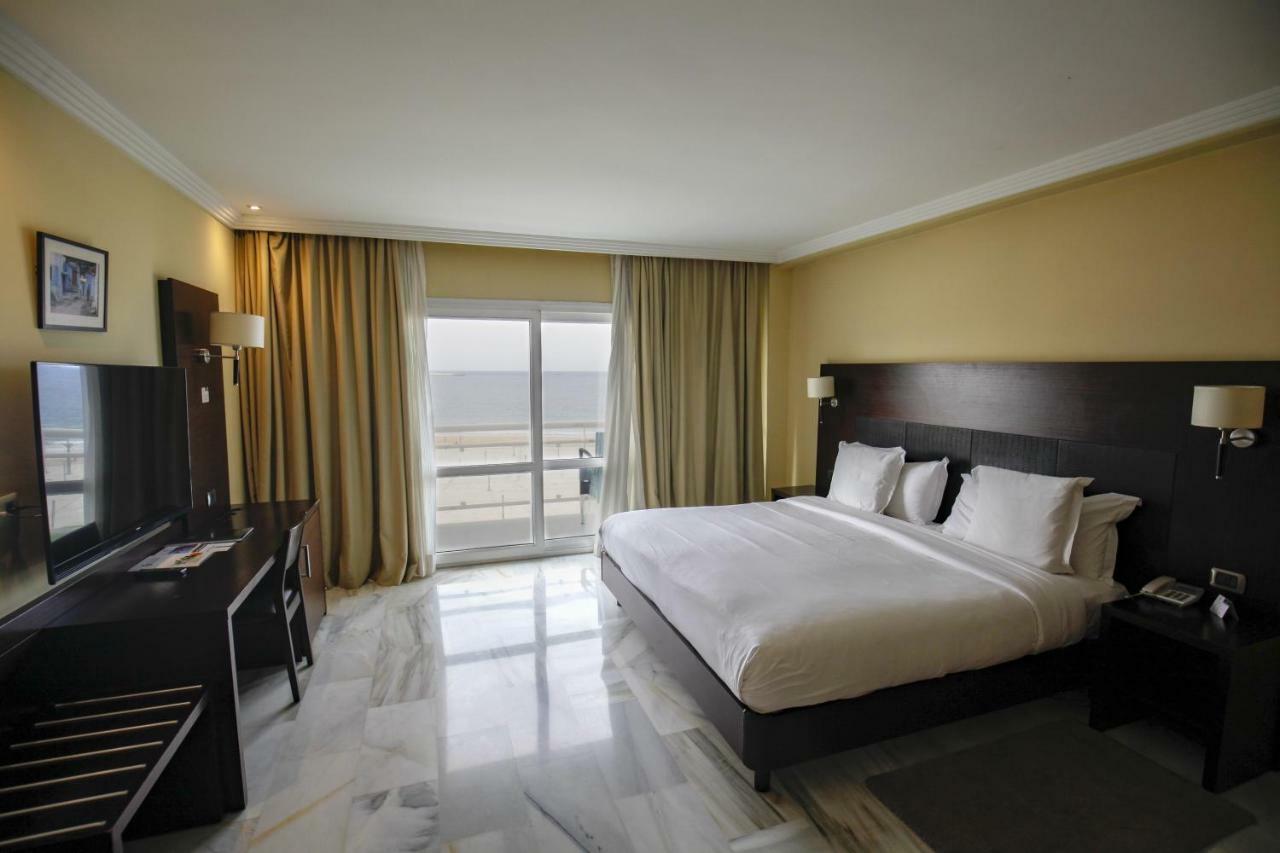 טנג'יר Hotel Cesar & Spa מראה חיצוני תמונה